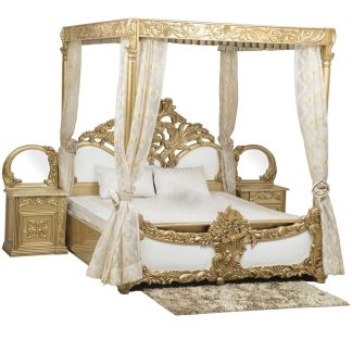 Four Poster Bed