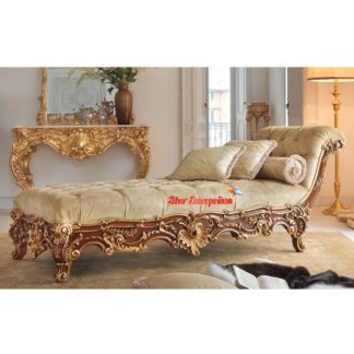 European Style Hand Carved Chaise Lounge