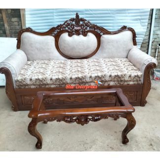 Traditional Sofa cum bed