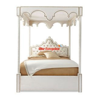 Wooden Modern Style Poster Bed