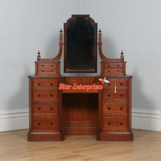 Wooden Modern Style Dressing Table