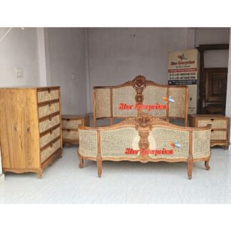 Wooden Classic Bed With Cane Work