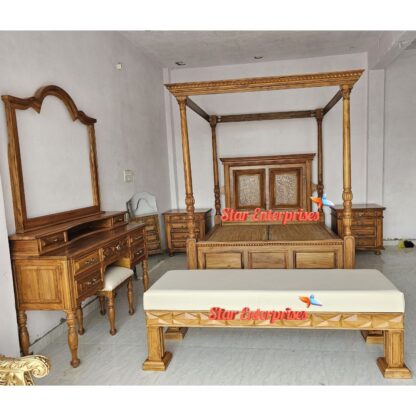 Wooden Classic Luxury Bedroom Furniture