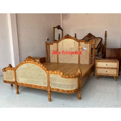Star Enterprises Wooden Classical Cane Bed Design BD-0142 - Image 2