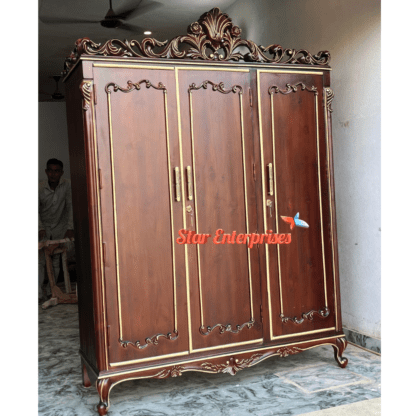 Star Enterprises High Quality Teak Wood Antique 3D Carved Wardrobe Design ALM-048 - Image 4