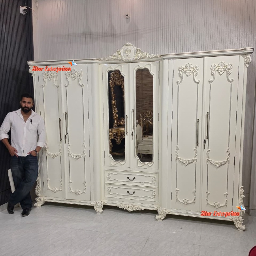 Luxury Handcrafted Grand Almirah ALM-070